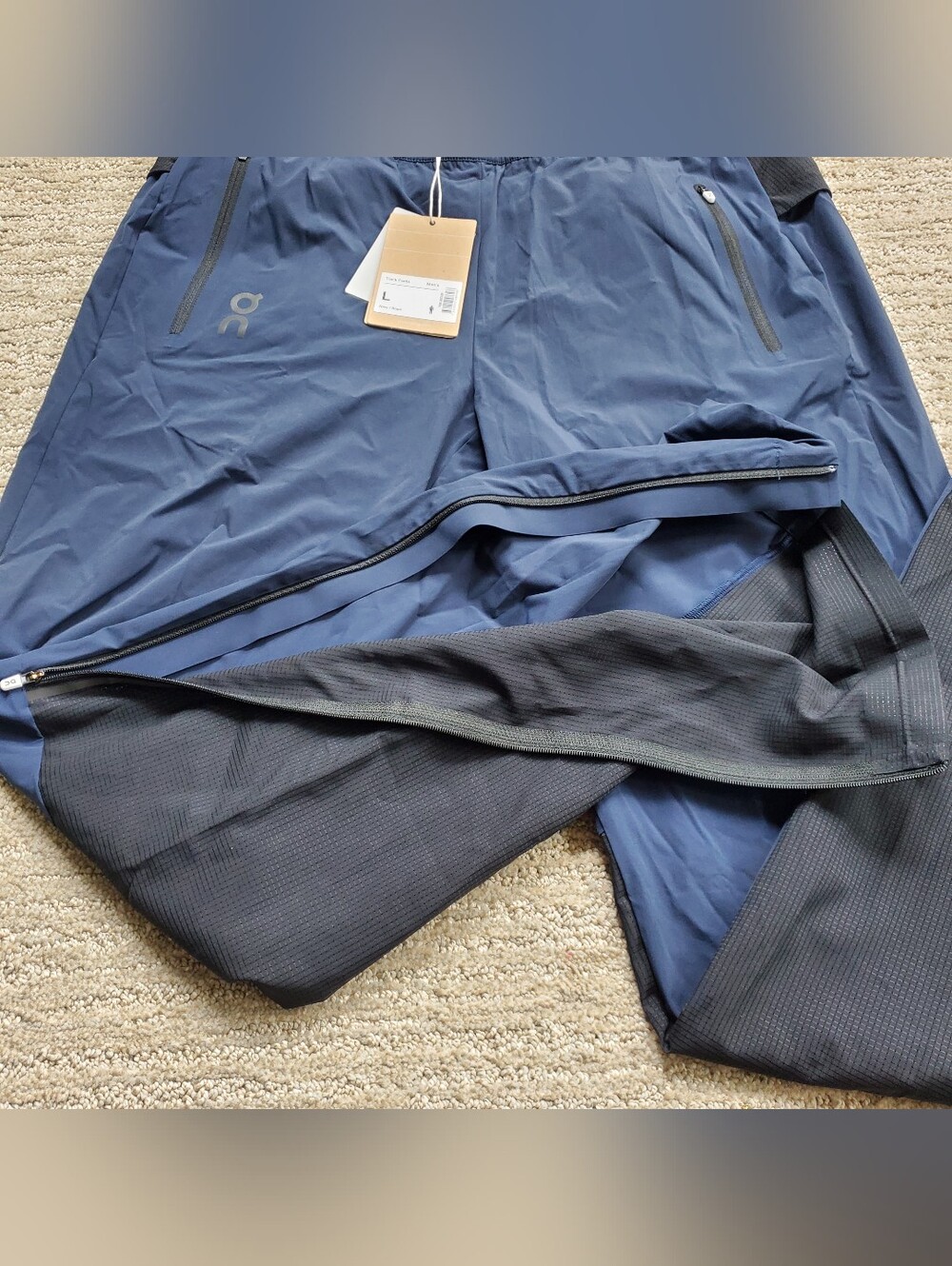 On Men's Weather Pant‎ - Picture 4 of 8